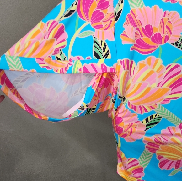 🆕️ Trina Turk Cover up - Picture 4 of 10